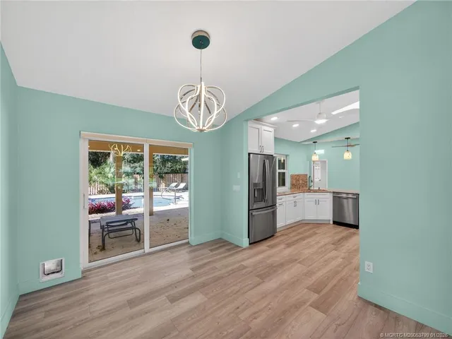 $4,000 | 3055 Southeast Glasgow Drive, Stuart, FL 34997