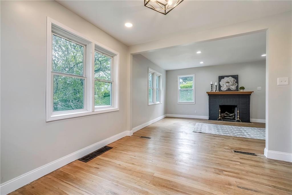2111 Brodhead Road Aliquippa, PA 15001 - Photo 7 of 25 Gallery Image 7
