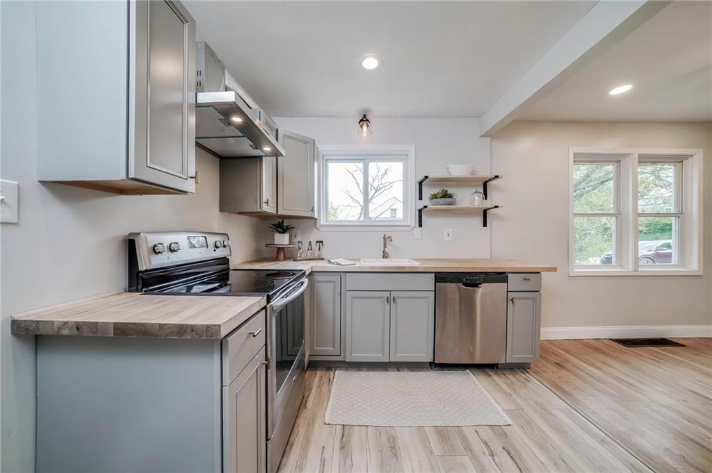 2111 Brodhead Road Aliquippa, PA 15001 - Photo 10 of 25 Gallery Image 10