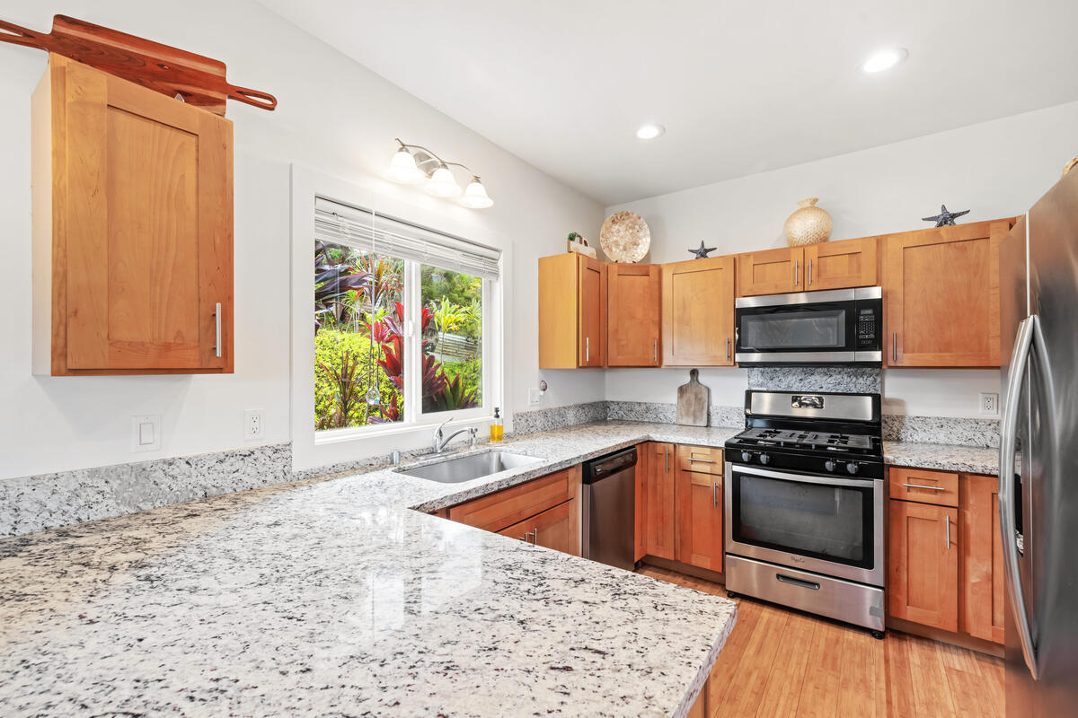 2522 Texeira Loop Kalaheo, HI 96741 - Photo 7 of 20