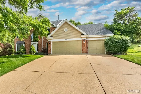 $595,000 | 18165 Bent Ridge Drive, Wildwood, MO 63038