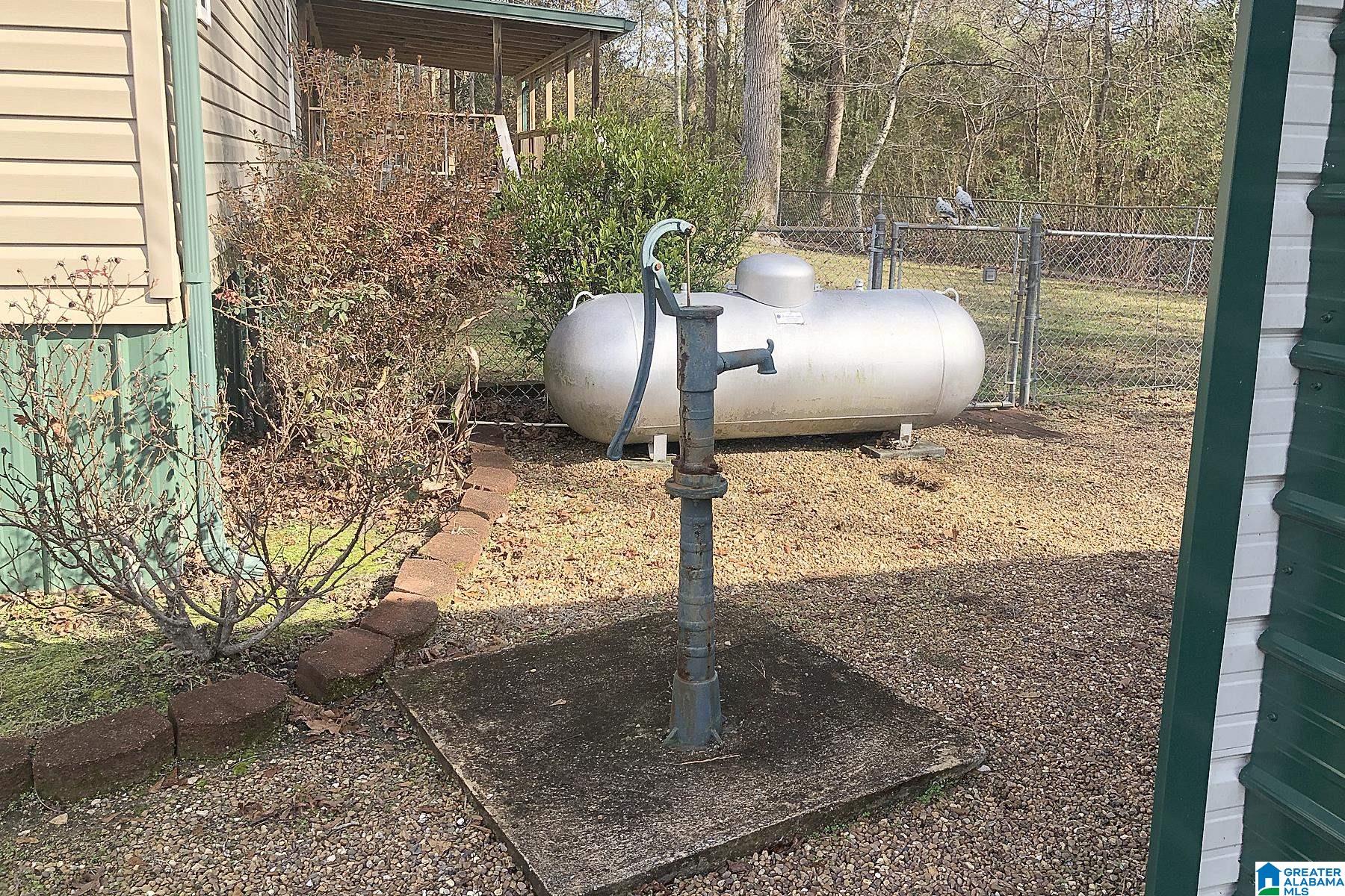 4954 Roy Webb Road Jacksonville, AL 36265 - Photo 29 of 31