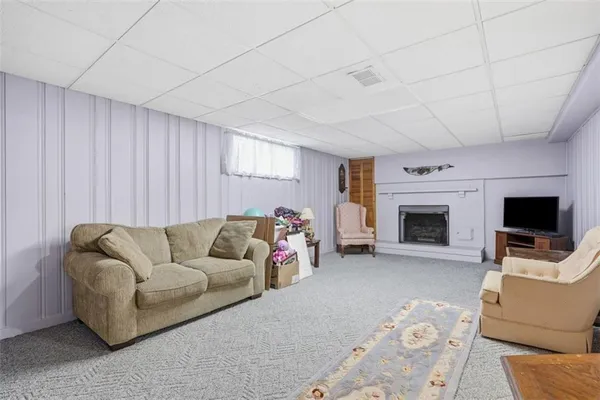 $325,000 | 401 Clair Drive, Pittsburgh, PA 15241