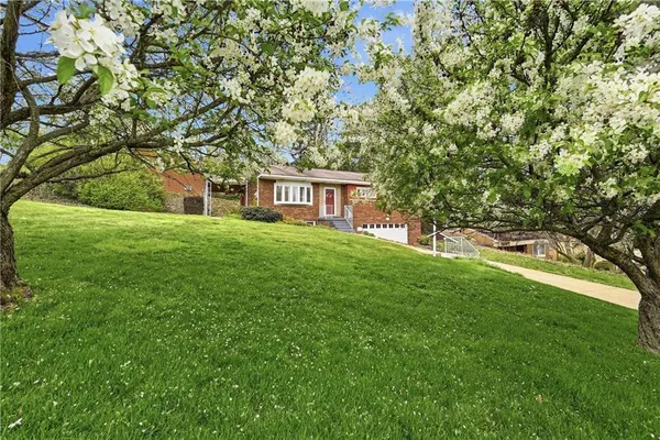 $325,000 | 401 Clair Drive, Pittsburgh, PA 15241