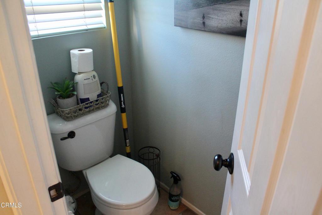 902 Paseo Brisas Lindas Oxnard, CA 93030 - Photo 15 of 24