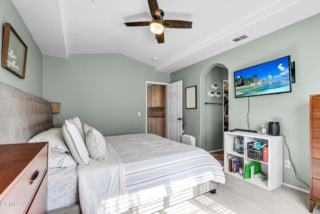 902 Paseo Brisas Lindas Oxnard, CA 93030 - Photo 20 of 24