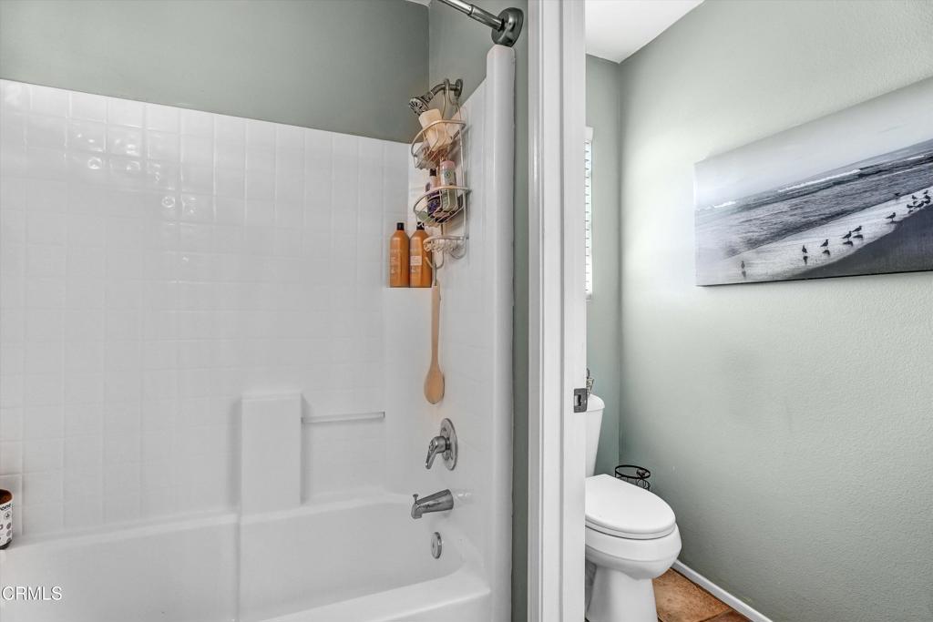 902 Paseo Brisas Lindas Oxnard, CA 93030 - Photo 22 of 24