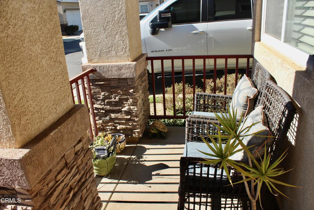 902 Paseo Brisas Lindas Oxnard, CA 93030 - Photo 7 of 24