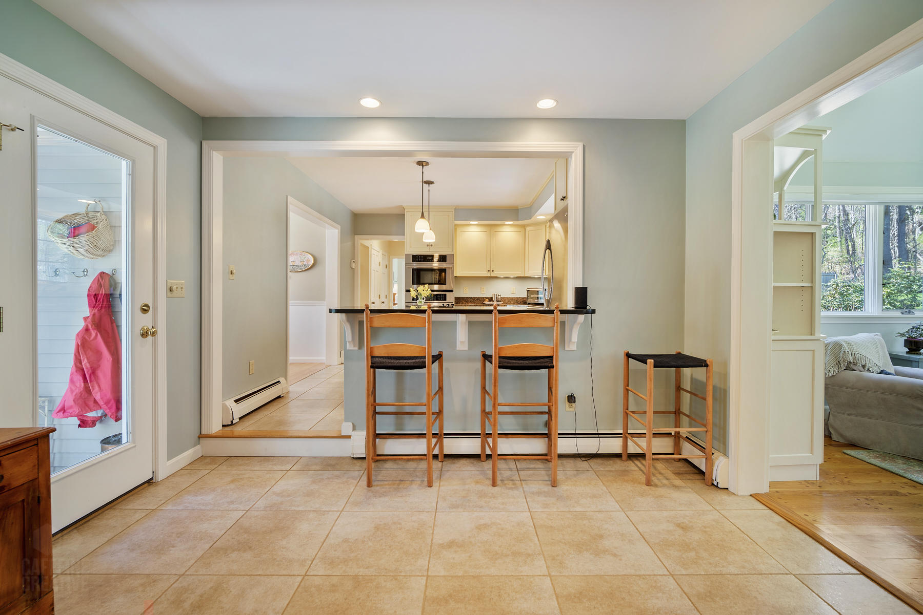 12 Ledge Road Cumberland, ME 04110 - Photo 23 of 50 amy-tarbox-cumberfore-caffeine-creative-