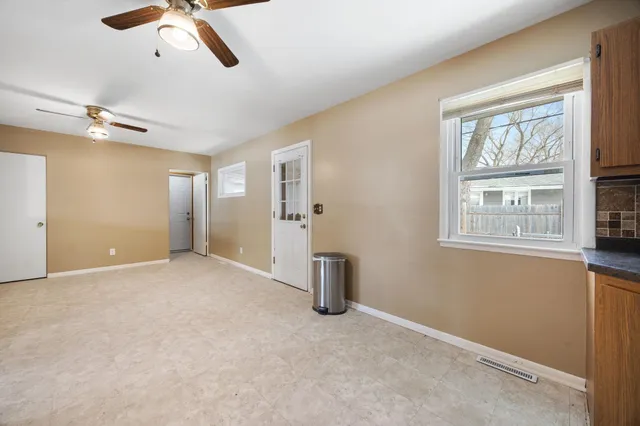 $212,000 | 1993 Meadow Drive, Beloit, WI 53511