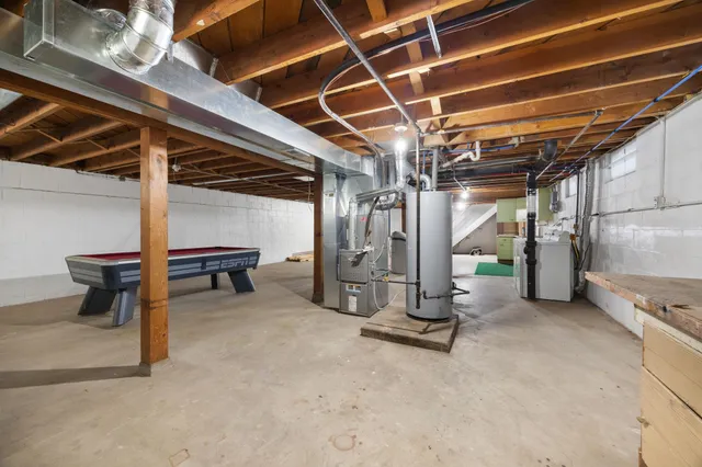 $212,000 | 1993 Meadow Drive, Beloit, WI 53511