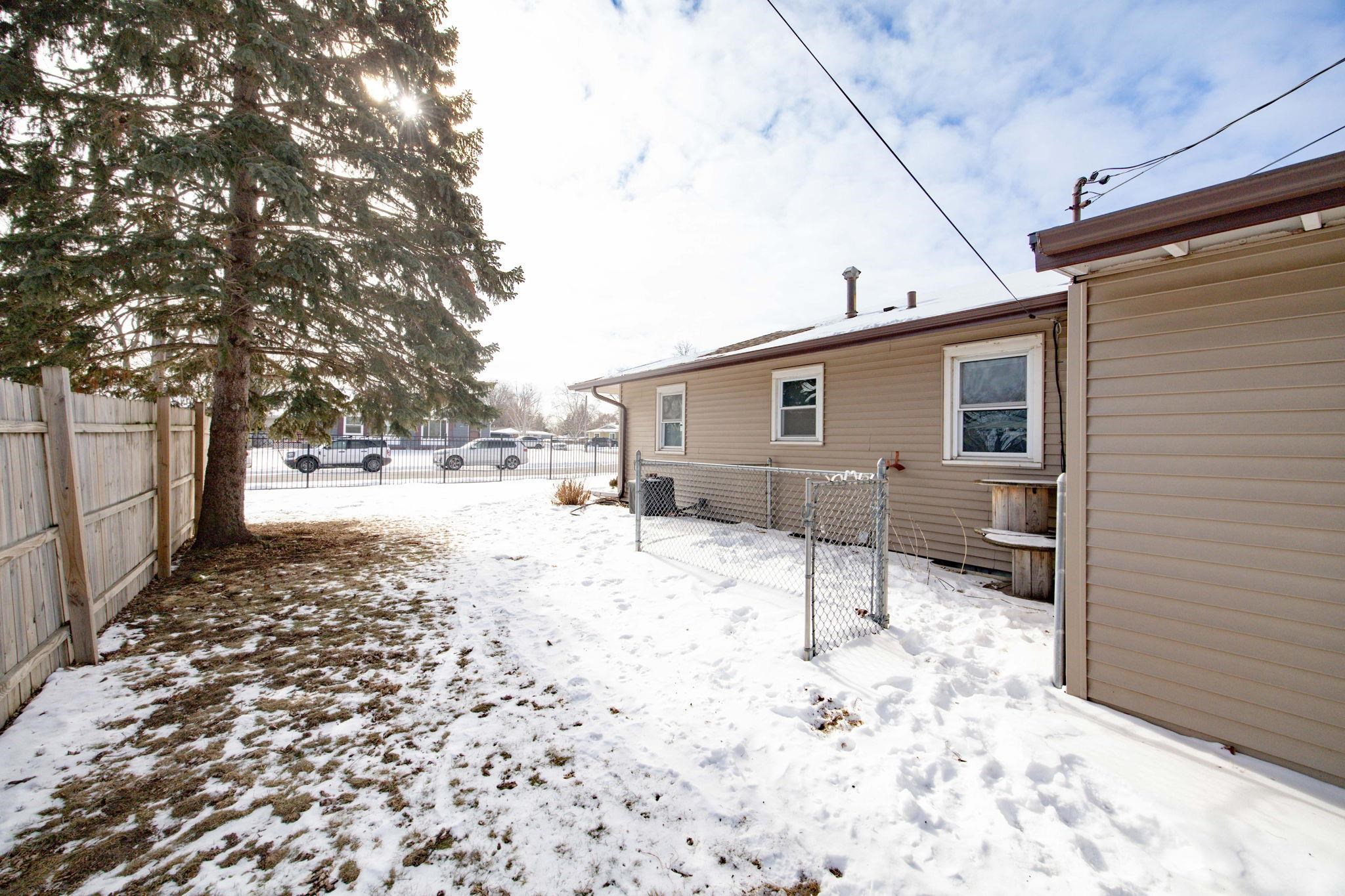 1993 Meadow Drive Beloit, WI 53511 - Photo 48 of 52