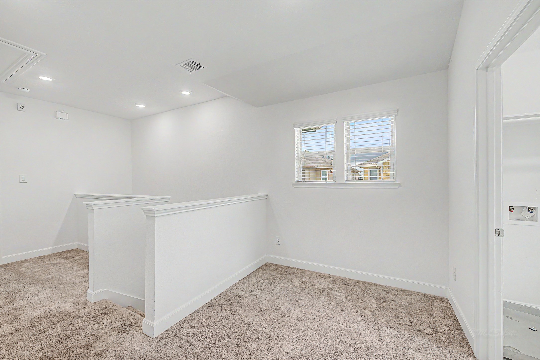2102 Red Cedar Ridge Way Houston, TX 77080 - Photo 18 of 34