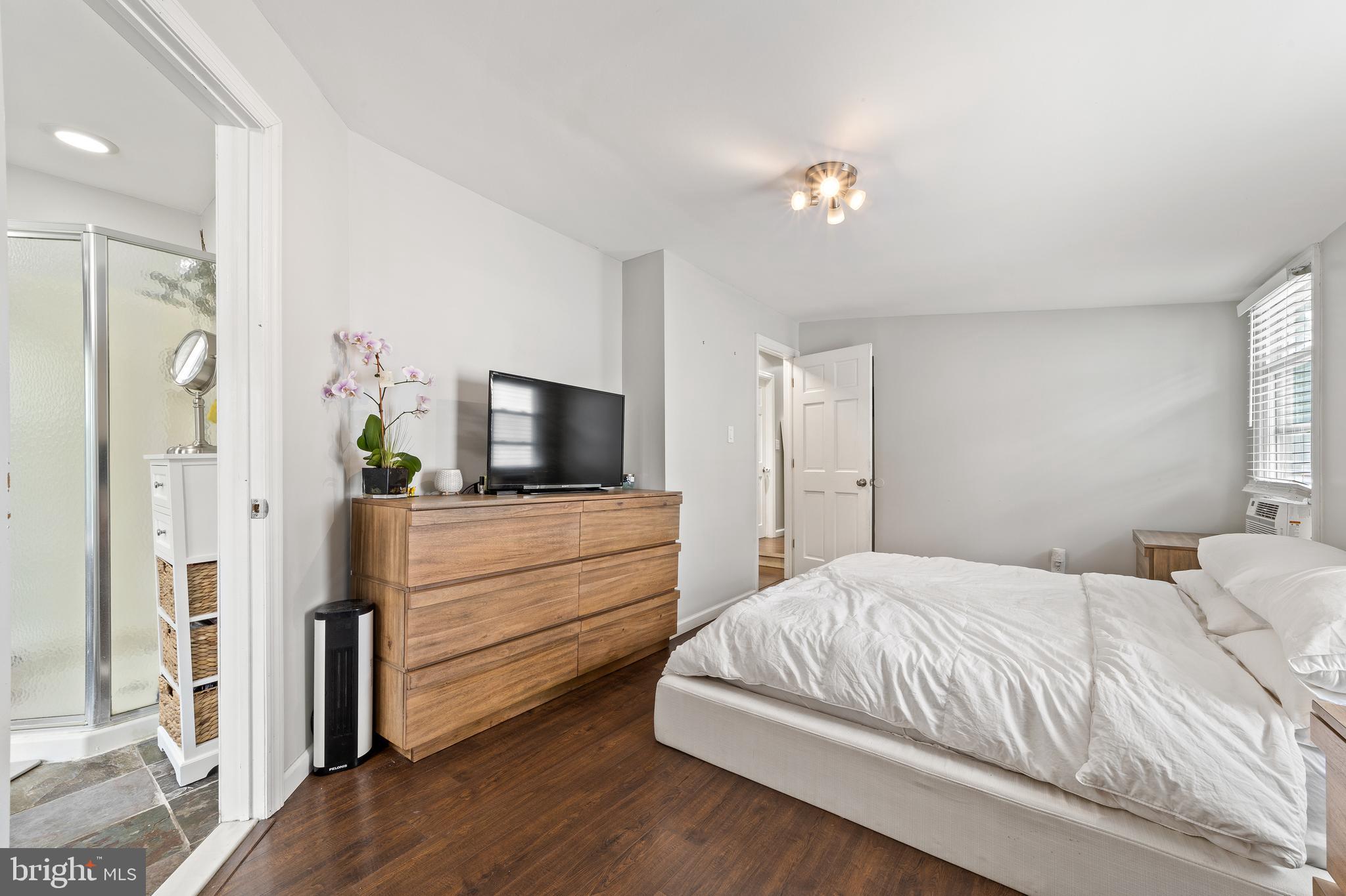 65 Pine Street Mount Holly, NJ 08060 - Photo 18 of 31