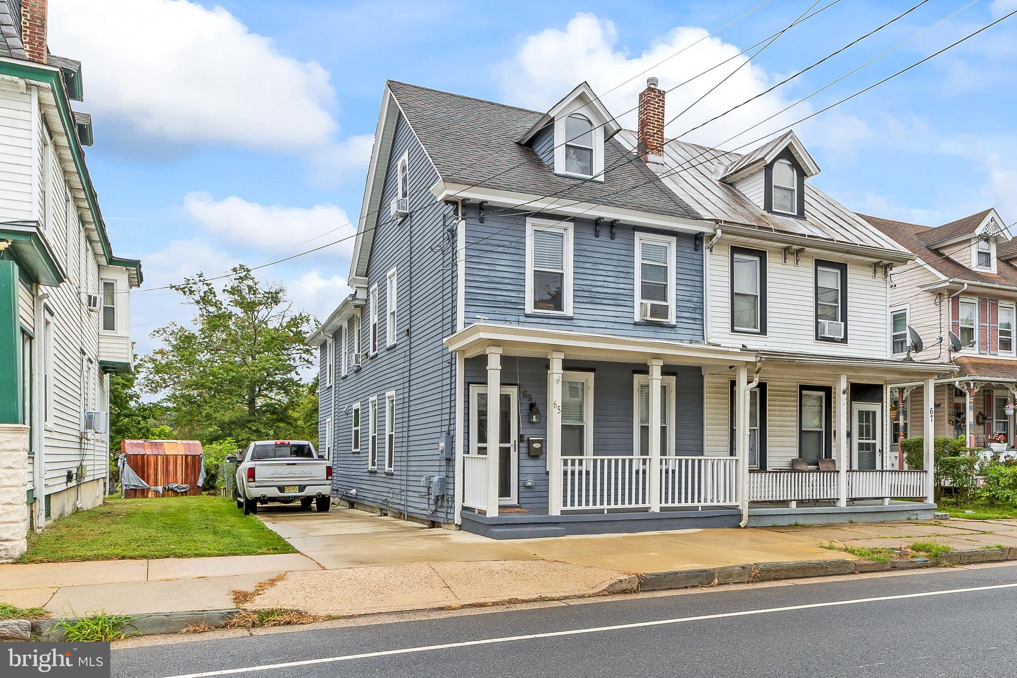 65 Pine Street Mount Holly, NJ 08060 - Photo 2 of 31