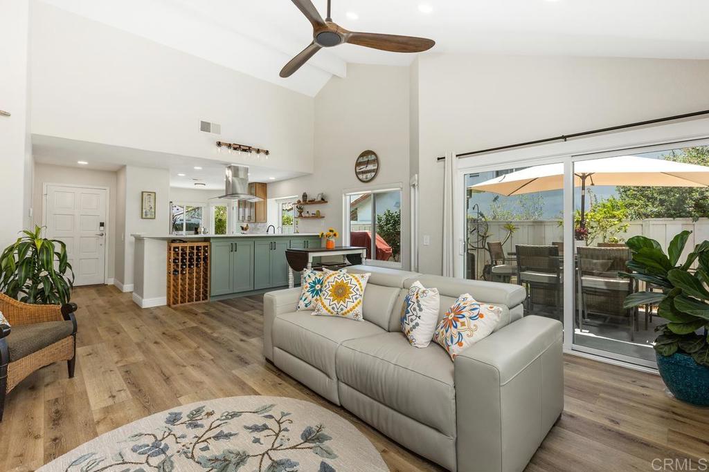 4722 Collinos Way Oceanside, CA 92056 - Photo 15 of 59