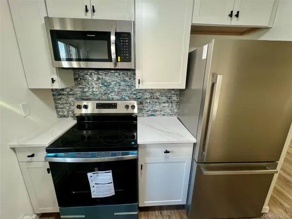 $269,500 | 2449 I Union Boulevard, Unit 34A, Islip, NY 11751