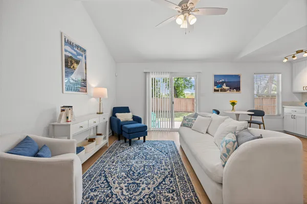 $414,900 | 5500 Stuart Circle, Austin, TX 78721