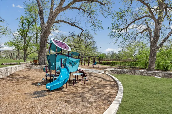$414,900 | 5500 Stuart Circle, Austin, TX 78721