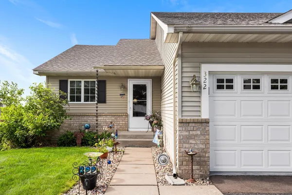 $315,000 | 322 Wildwood Circle, Roberts, WI 54023