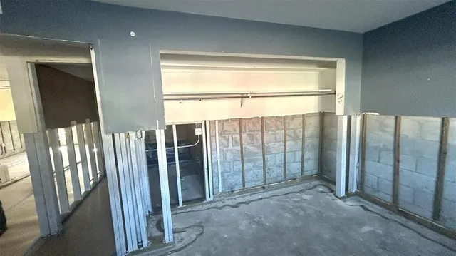 $138,000 | 4570 Overlook Drive Northeast, Unit 180, St. Petersburg, FL 33703