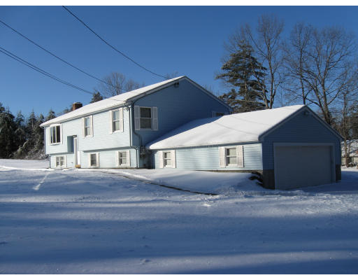 249 Hunt Road Oakham, MA 01068 - Photo 2 of 8