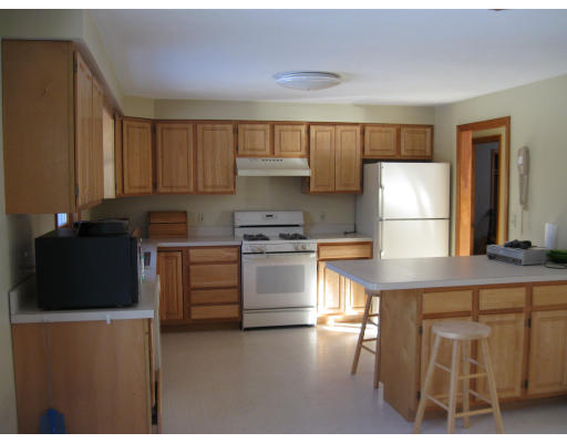 249 Hunt Road Oakham, MA 01068 - Photo 3 of 8