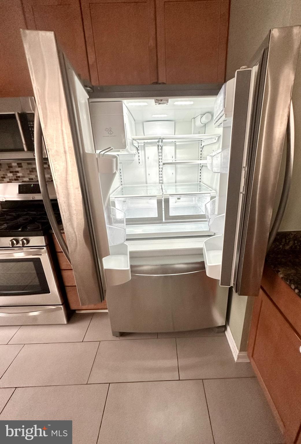 8405 Charmed Days Laurel, MD 20723 - Photo 23 of 44 Side By Side Refrigerator