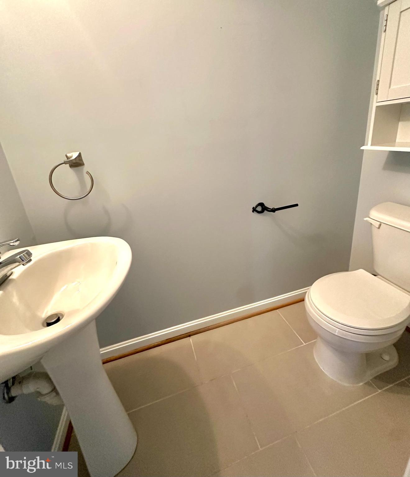 8405 Charmed Days Laurel, MD 20723 - Photo 5 of 44 l Powder Room One