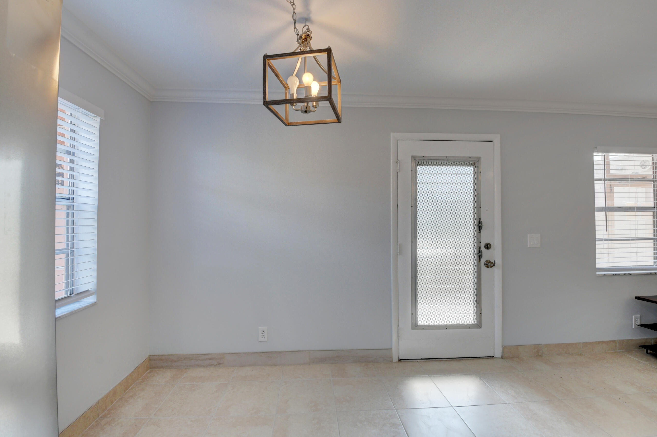 38 Normandy A Delray Beach, FL 33484 - Photo 18 of 32 17_dsc_9378_79_80_81_82