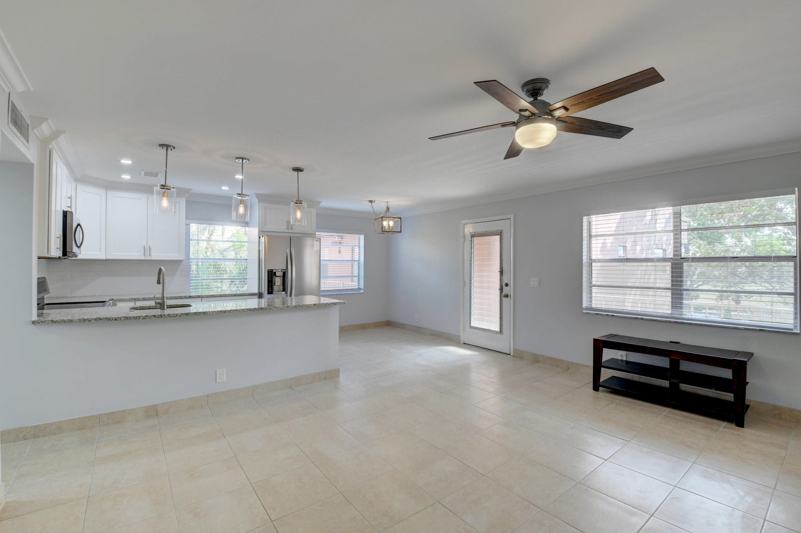 38 Normandy A Delray Beach, FL 33484 - Photo 8 of 32 08_dsc_9333_4_5_6_7