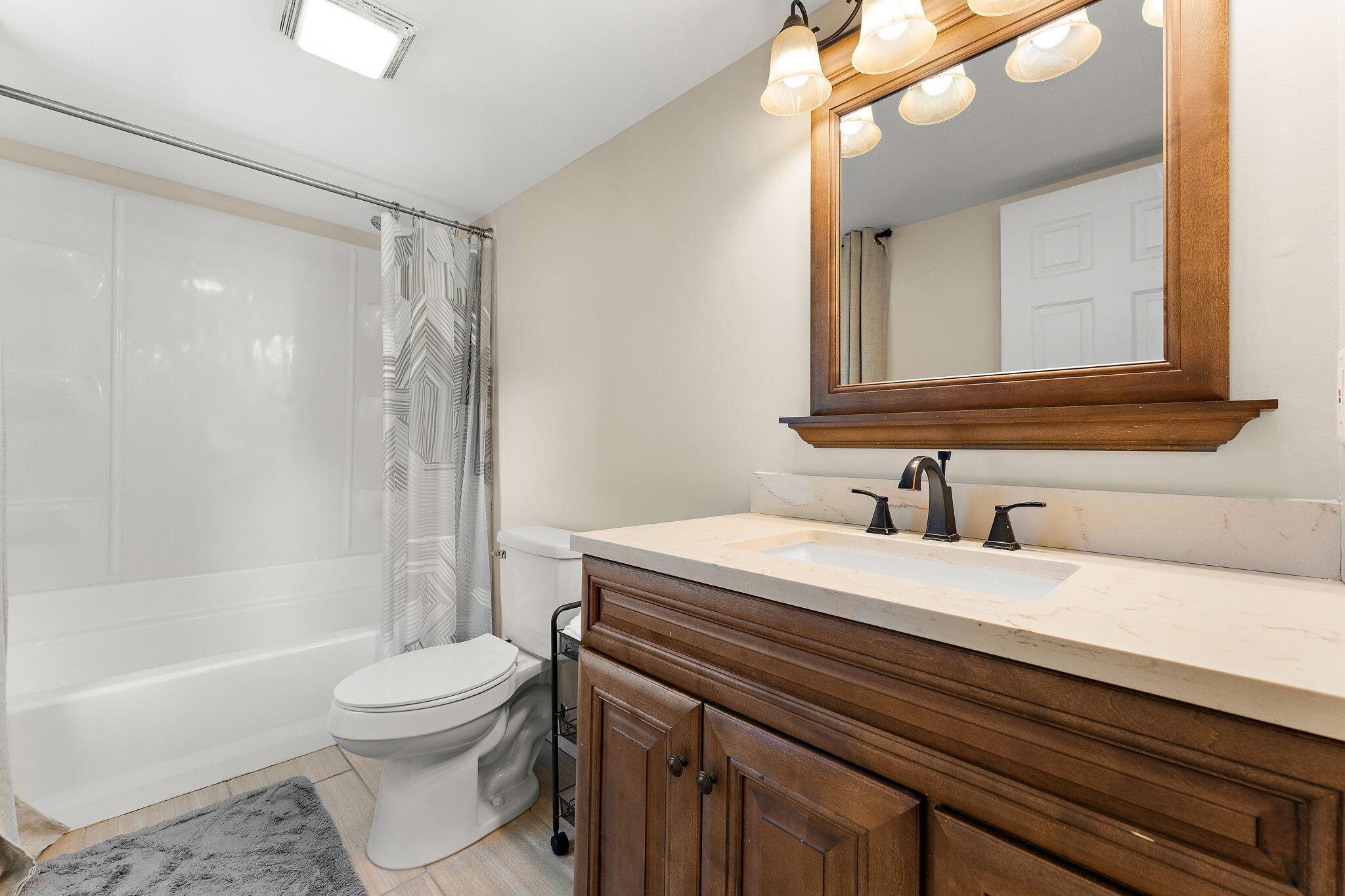 259 Wood Street Crown Point, IN 46307 - Photo 24 of 33 2048x1365