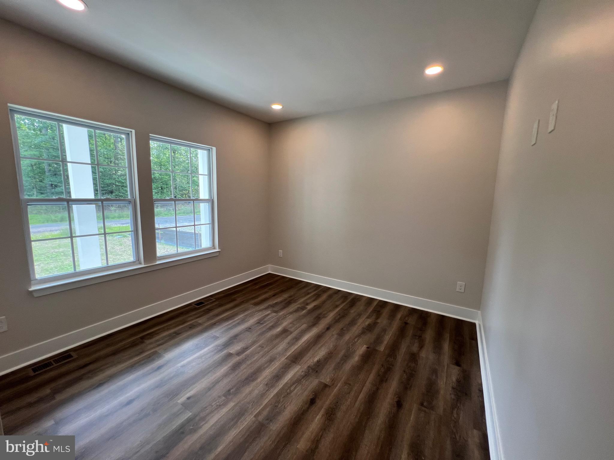 171 Wildwood Road Colonial Beach, VA 22443 - Photo 12 of 41 Bedroom 2