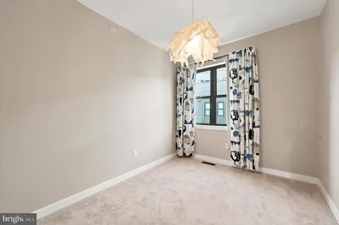 $1,040,000 | 4561 Riverside Way, Philadelphia, PA 19127