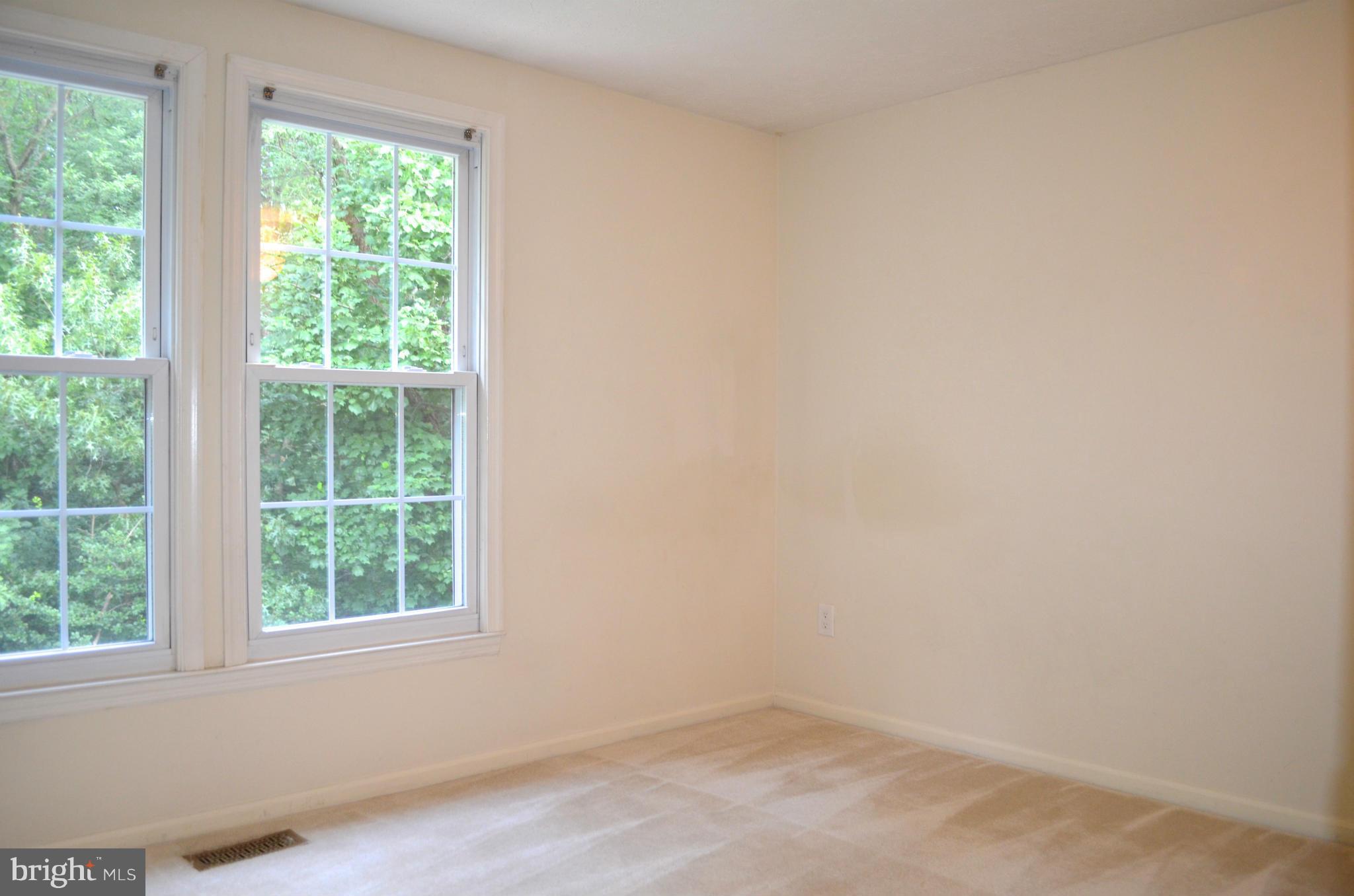 1651 Fieldthorn Drive Reston, VA 20194 - Photo 11 of 26 Bedroom