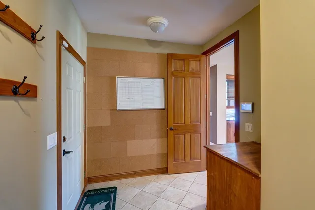 $1,250,000 | 8705 Fairway Oaks Drive, Verona, WI 53593