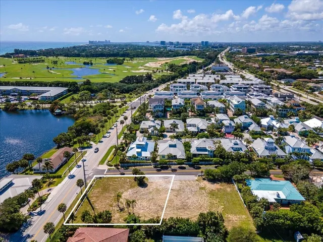 $1,875,000 | 401 Olympus Drive, Juno Beach, FL 33408