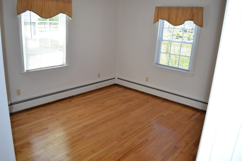 162 Codman Road Norwood, MA 02062 - Photo 11 of 24 Gallery Image 11