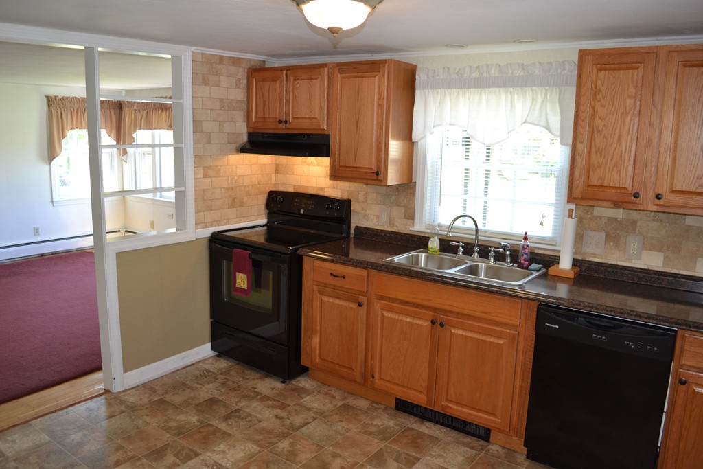 162 Codman Road Norwood, MA 02062 - Photo 14 of 24 Gallery Image 14