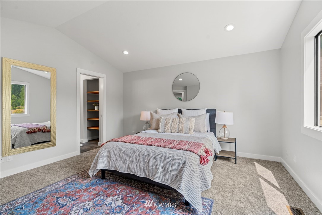9505 228th Street Southwest Edmonds, WA 98020 - Photo 15 of 32 Gallery Image 15
