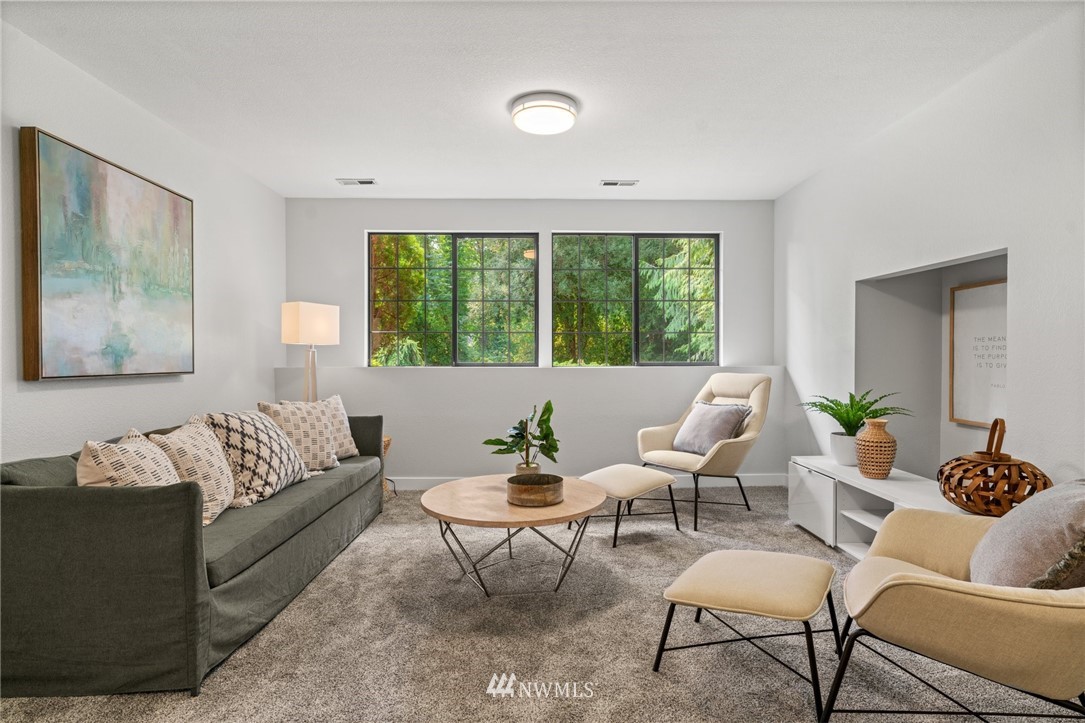 9505 228th Street Southwest Edmonds, WA 98020 - Photo 21 of 32 Gallery Image 21