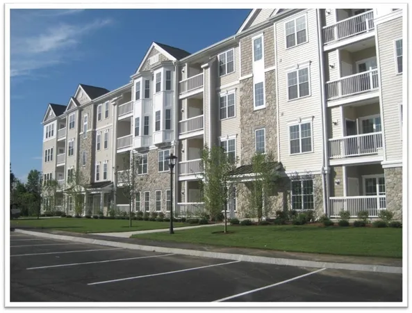 $2,550 | 70 Trotter Road, Unit 4105, Weymouth, MA 02190