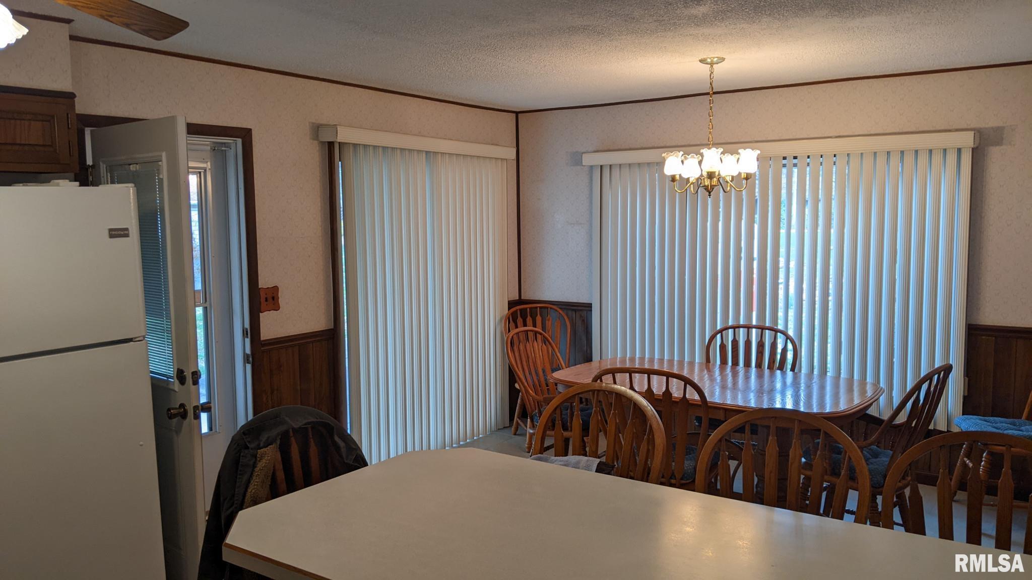 505 West Reed Street Benton, IL 62812 - Photo 8 of 28
