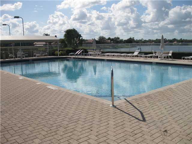 972 Southwest Balmoral Trace Stuart, FL 34997 - Photo 18 of 20 Gallery Image 18