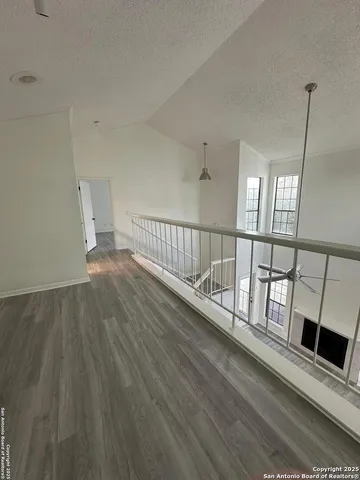 $1,750 | 2255 Thousand Oaks, Unit 810, San Antonio, TX 78232