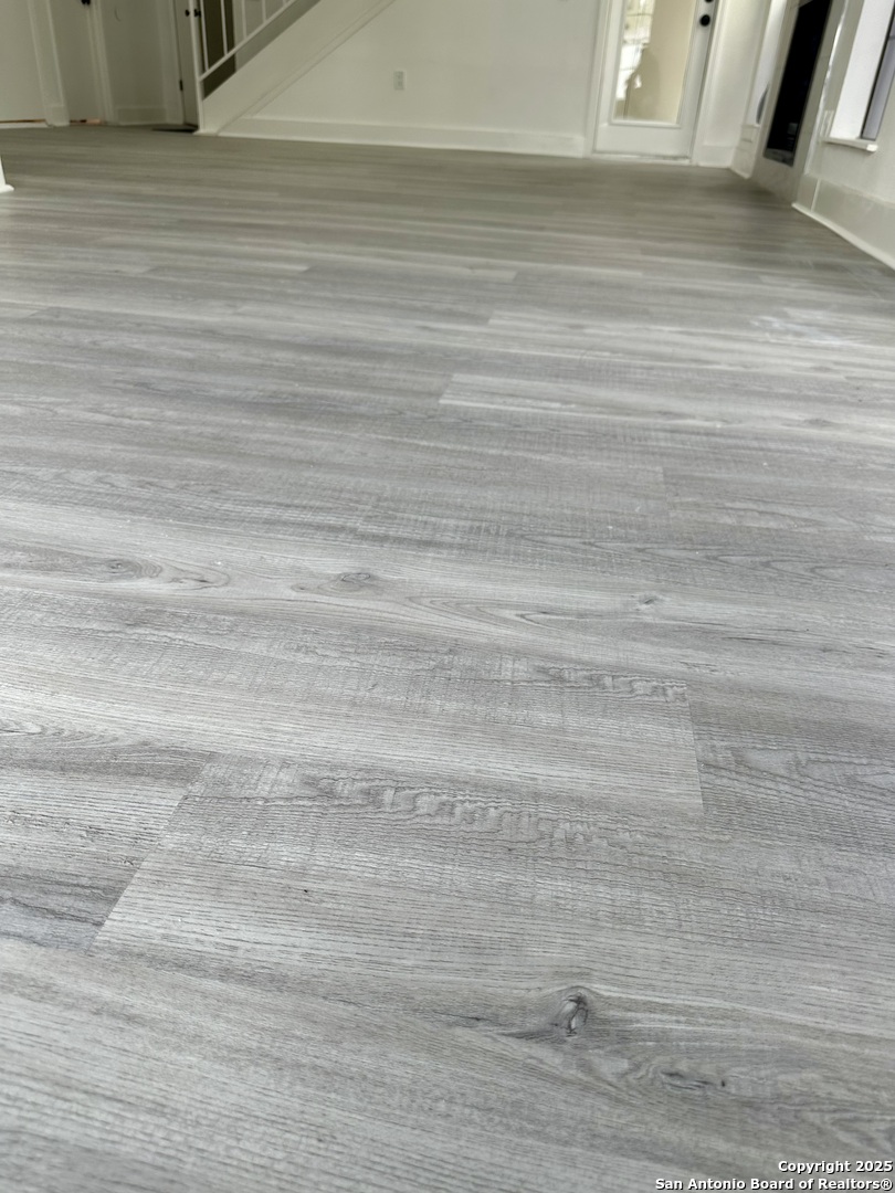 2255 Thousand Oaks, Unit 810 San Antonio, TX 78232 - Photo 5 of 21 a view of a small space