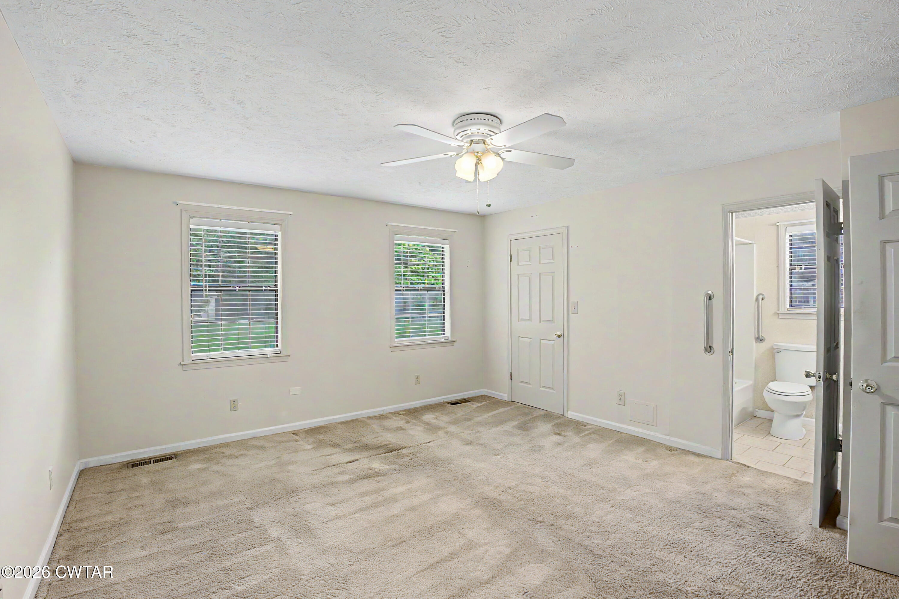 1074 Old Humboldt Road Jackson, TN 38305 - Photo 16 of 20 Master Bedroom