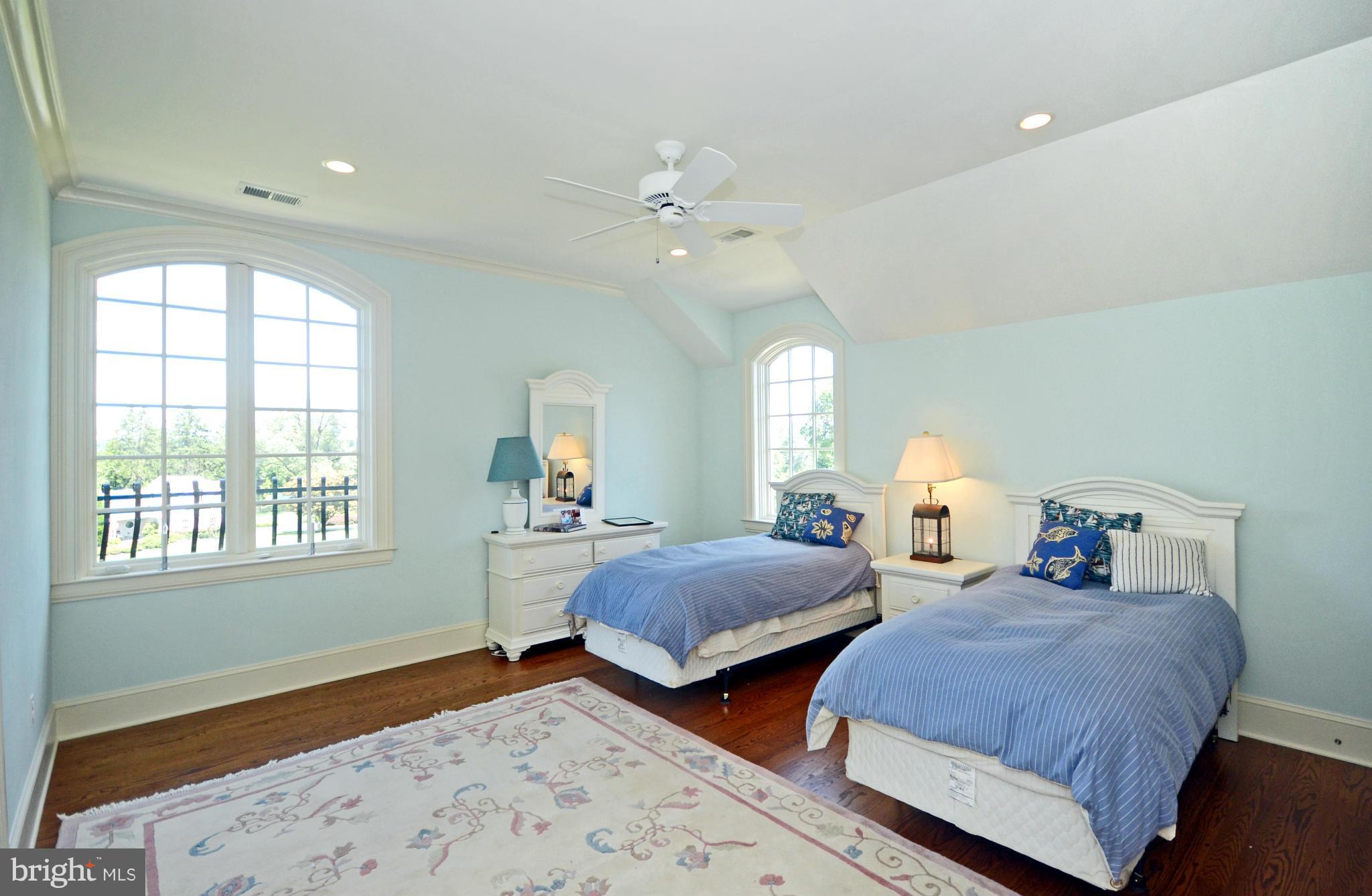535 St Francis Road Towson, MD 21286 - Photo 21 of 30 Bedroom