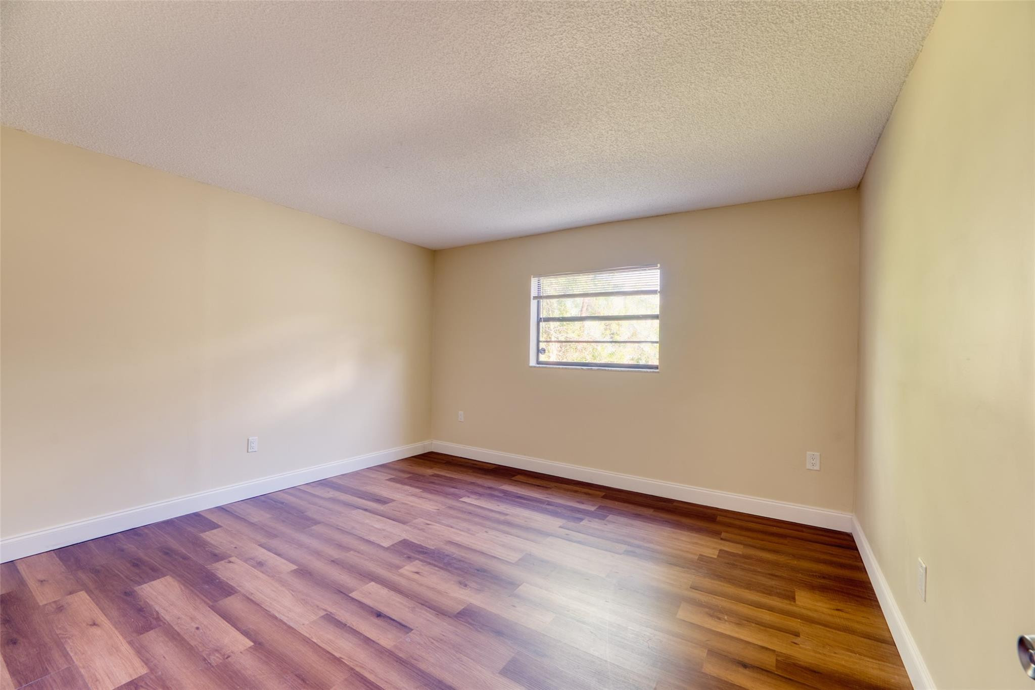 1052 West 6th Street Riviera Beach, FL 33404 - Photo 14 of 24 Photo 14