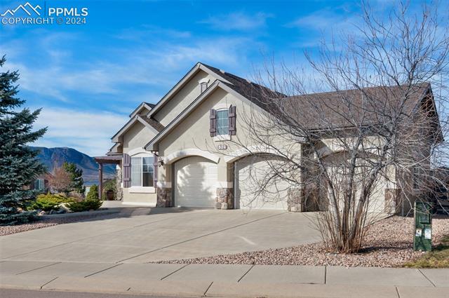533 Talus Road Monument, CO 80132 - Photo 2 of 46 Gallery Image 2